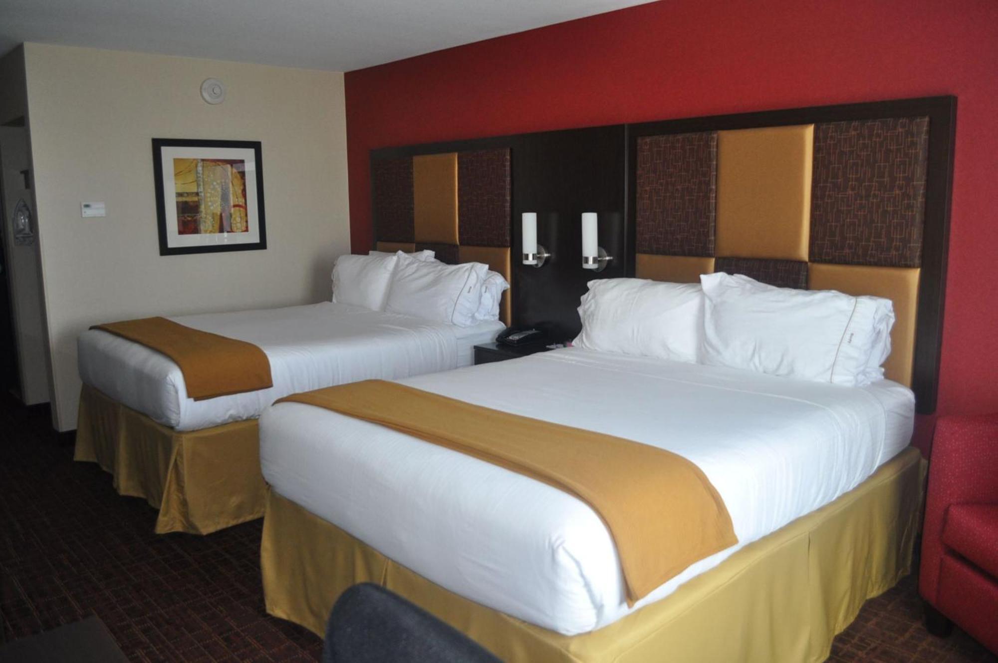 Holiday Inn Express Greensburg, An Ihg Hotel Esterno foto